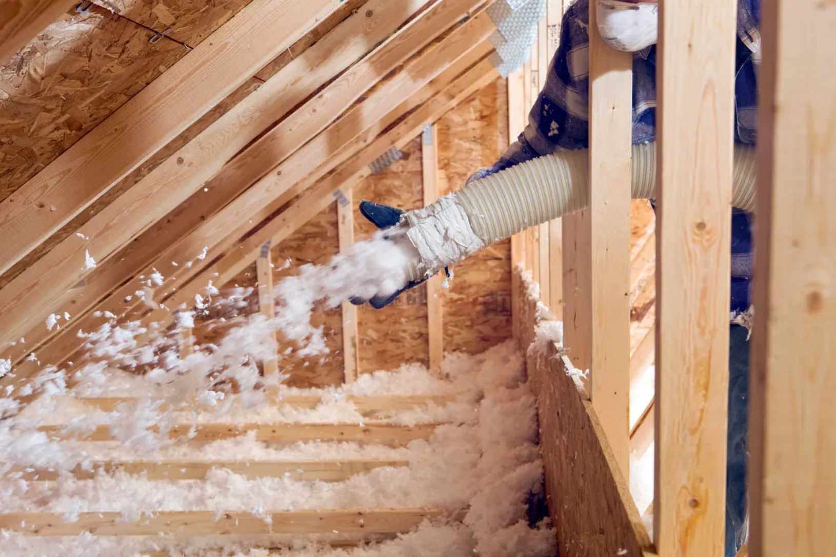Blown-In Fiberglass Insulation Benefits for Rockdale Homes Blown-In Fiberglass Insulation Benefits for Rockdale Homes