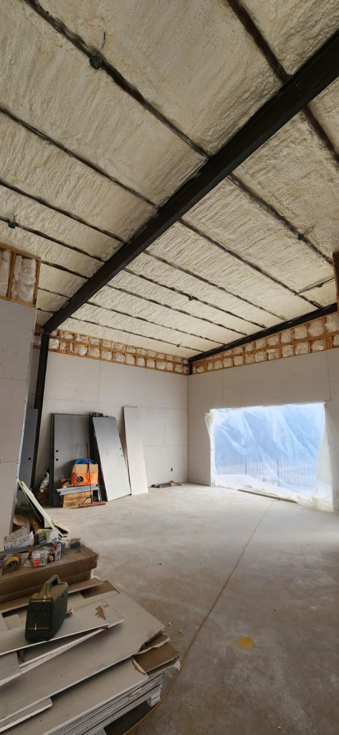 Spray Foam Insulation Contractor 
